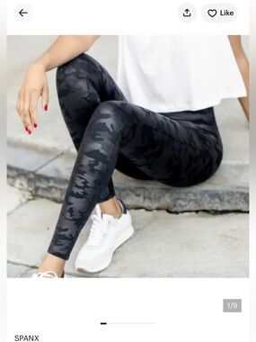Spanx Faux Leather Black Camo Leggings Size Large